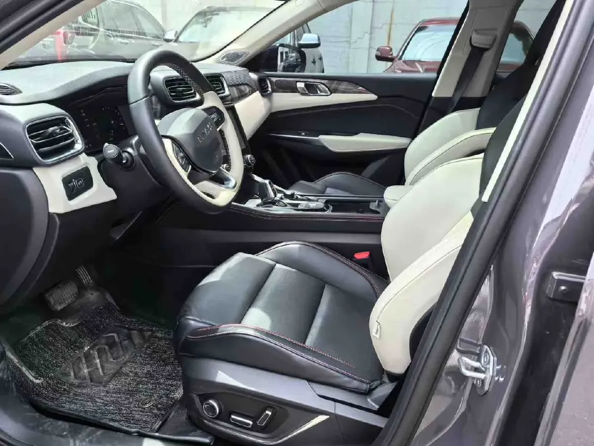 2022 LYNK&CO 02 2.0T 190HP L4 7DCT,autocango,china used car exporter,china ev exporter,chinese used car exporter,chinese used ev exporter