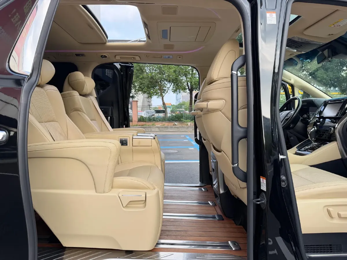 2019 Toyota Alphard 2.5L 117HP L4 E-CVT Hybrid,autocango,china used car exporter,china ev exporter,chinese used car exporter,chinese used ev exporter