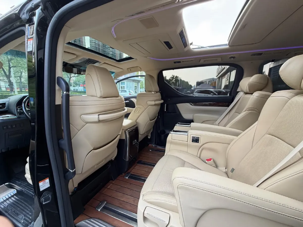 2019 Toyota Alphard 2.5L 117HP L4 E-CVT Hybrid,autocango,china used car exporter,china ev exporter,chinese used car exporter,chinese used ev exporter