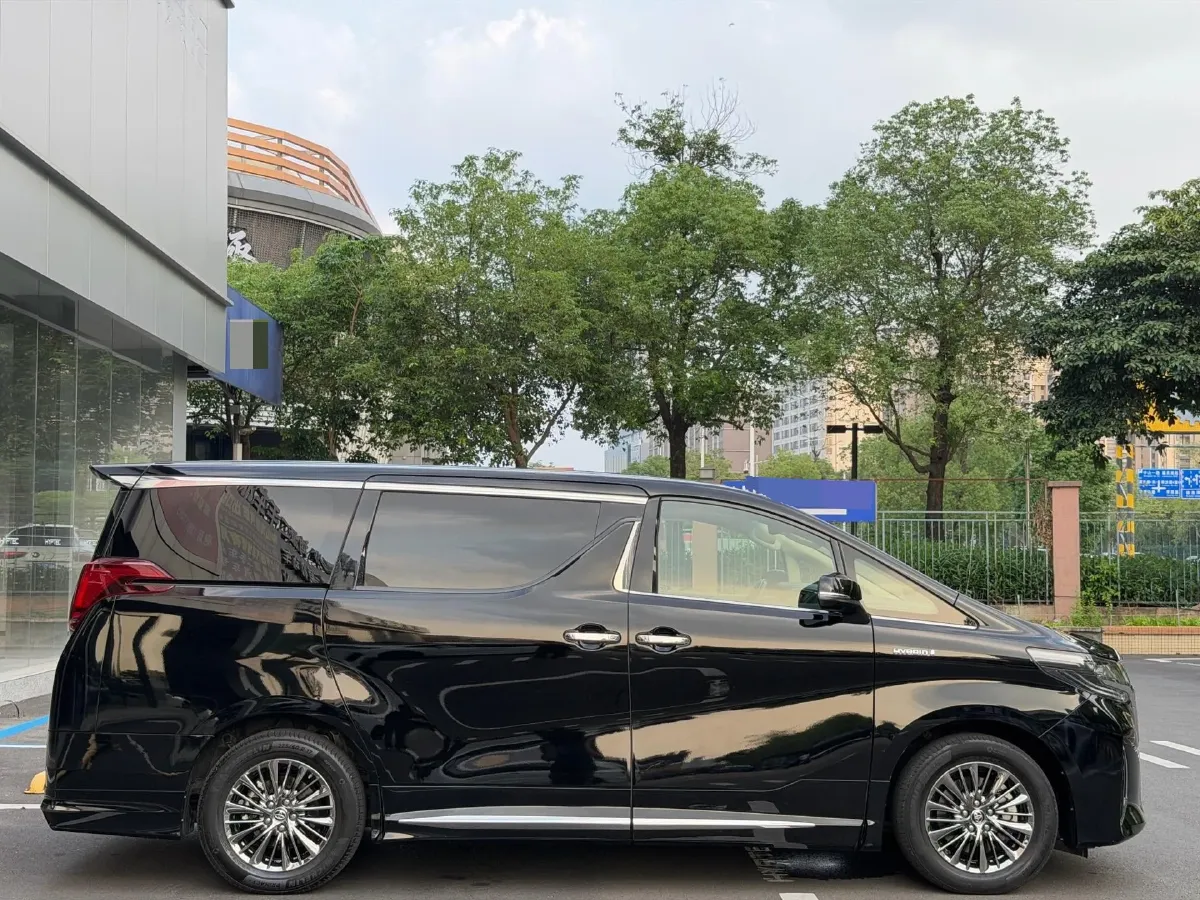 2019 Toyota Alphard 2.5L 117HP L4 E-CVT Hybrid,autocango,china used car exporter,china ev exporter,chinese used car exporter,chinese used ev exporter