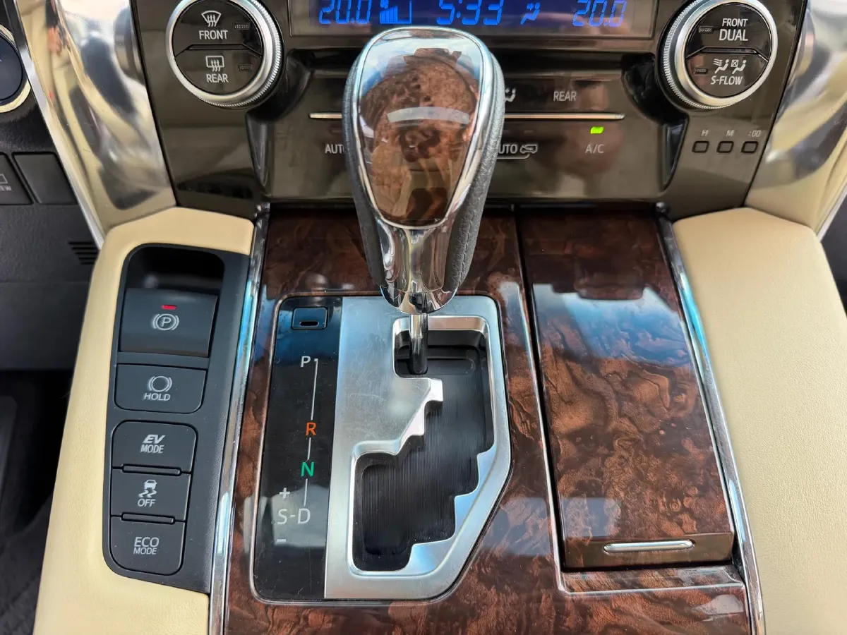 2019 Toyota Alphard 2.5L 117HP L4 E-CVT Hybrid,autocango,china used car exporter,china ev exporter,chinese used car exporter,chinese used ev exporter