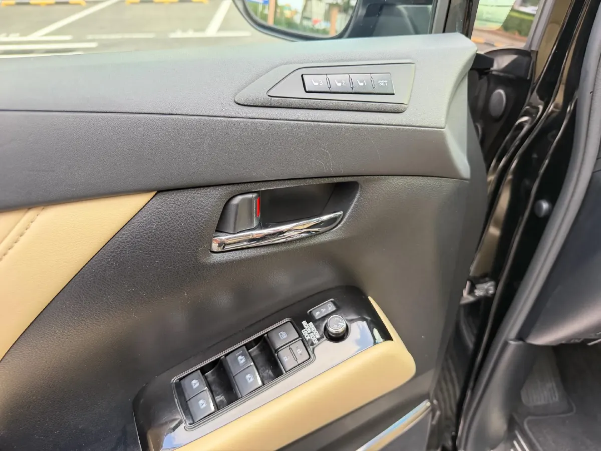 2019 Toyota Alphard 2.5L 117HP L4 E-CVT Hybrid,autocango,china used car exporter,china ev exporter,chinese used car exporter,chinese used ev exporter