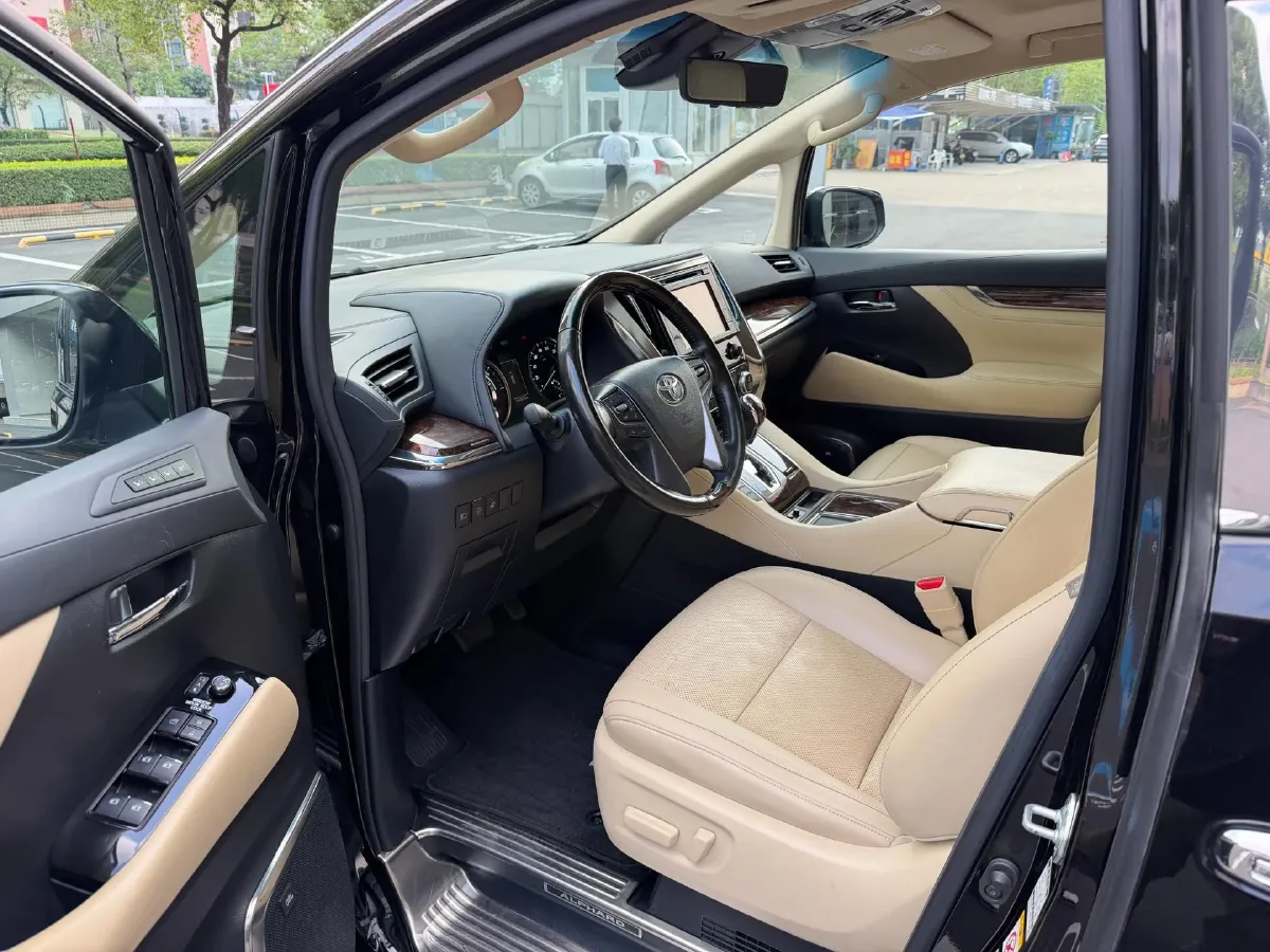 2019 Toyota Alphard 2.5L 117HP L4 E-CVT Hybrid,autocango,china used car exporter,china ev exporter,chinese used car exporter,chinese used ev exporter