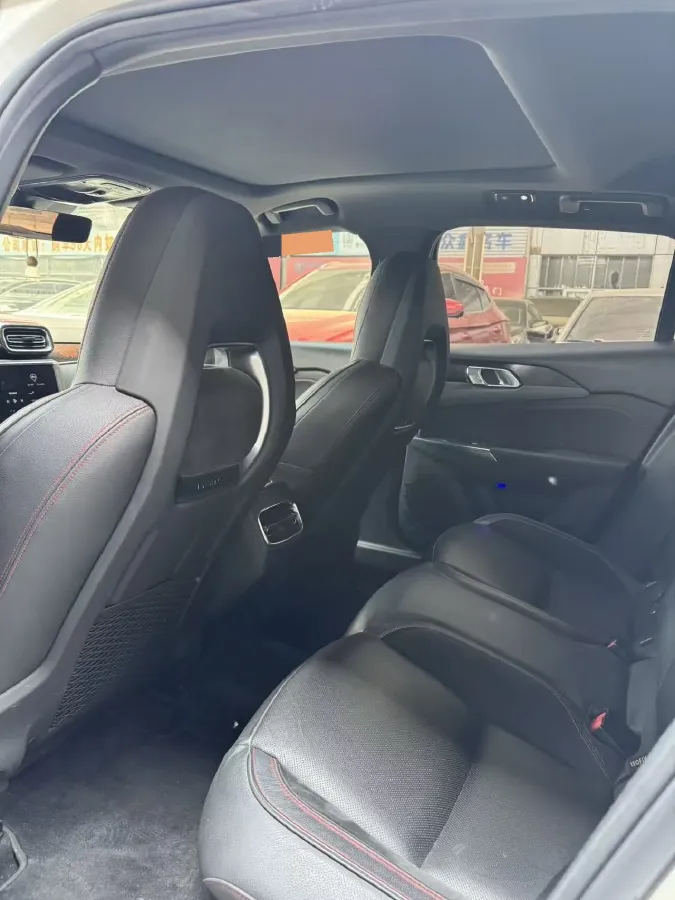 2018 Toyota C-HR 2.0L 171HP L4 CVT,autocango,china used car exporter,china ev exporter,chinese used car exporter,chinese used ev exporter