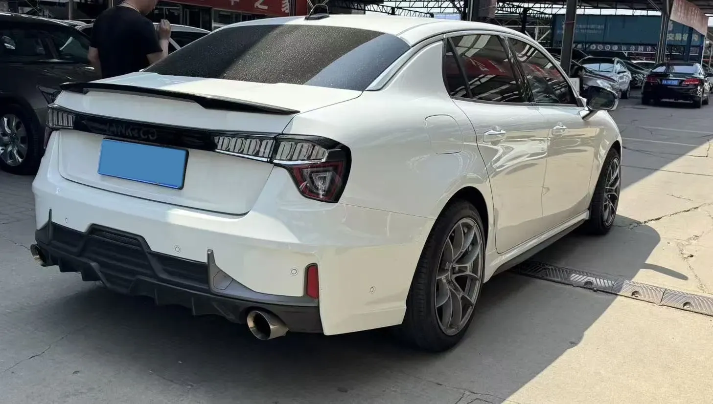 2018 Toyota C-HR 2.0L 171HP L4 CVT,autocango,china used car exporter,china ev exporter,chinese used car exporter,chinese used ev exporter