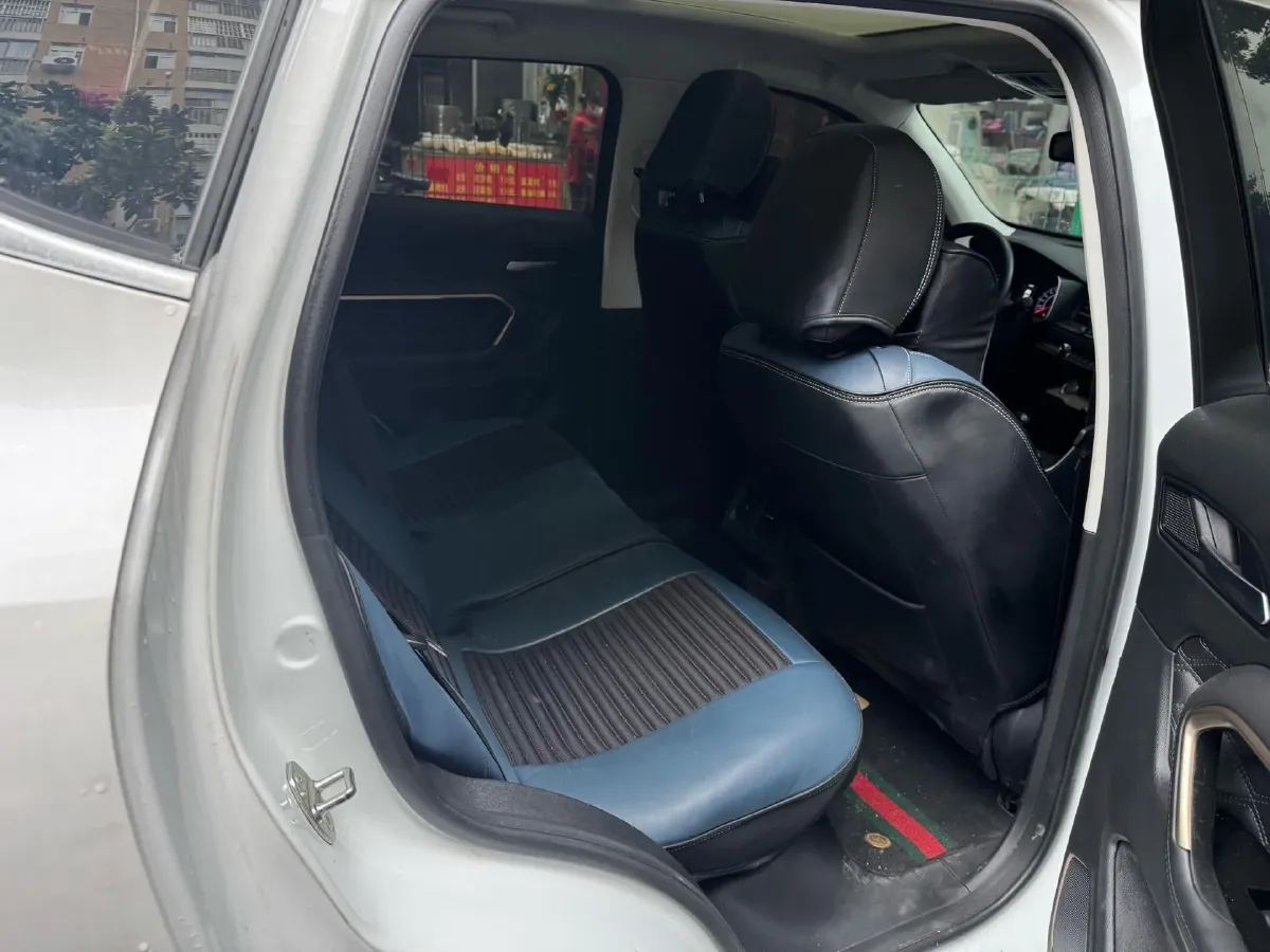 2021 Haval H6 1.5T 169HP L4 7DCT,autocango,china used car exporter,china ev exporter,chinese used car exporter,chinese used ev exporter