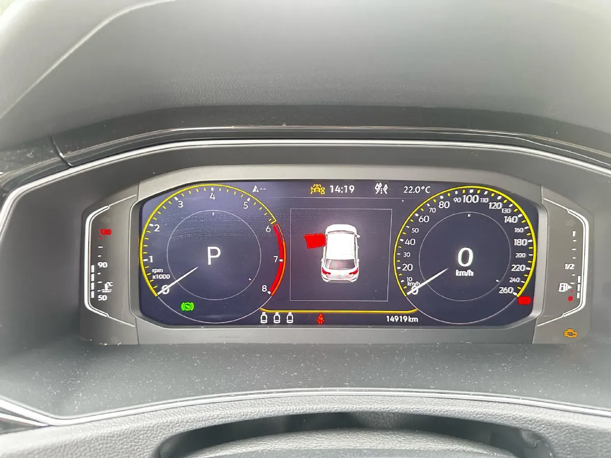 2022 Volkswagen T-Roc 1.4T 150HP L4 7DCT,autocango,china used car exporter,china ev exporter,chinese used car exporter,chinese used ev exporter