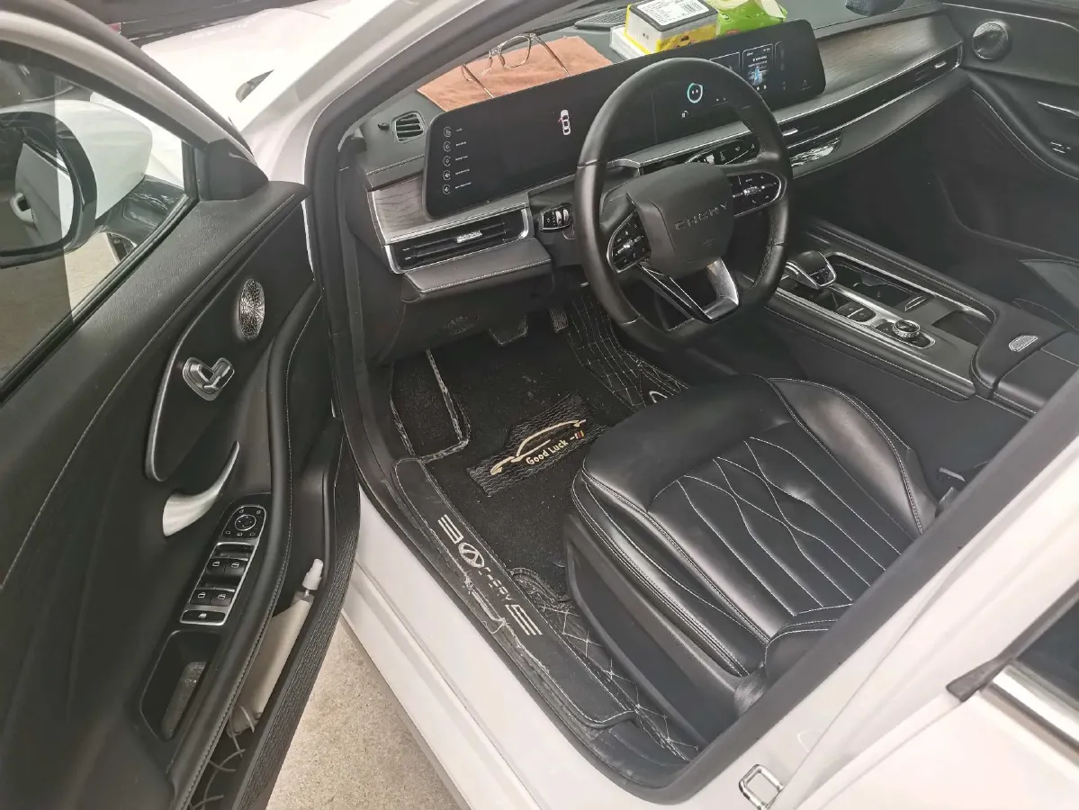 2022 Chery Arrizo 8 1.6T 197HP L4 7DCT,autocango,china used car exporter,china ev exporter,chinese used car exporter,chinese used ev exporter