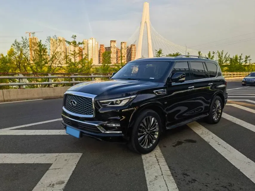 2016 Infiniti QX80 5.6L 398HP V8 7AT,autocango,china used car exporter,china ev exporter,chinese used car exporter,chinese used ev exporter