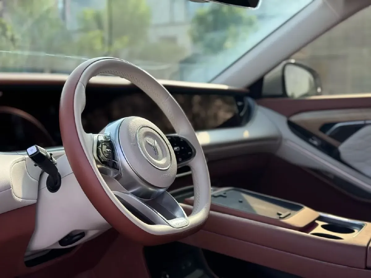 2024 Voyah FREE 1.5T 150HP L4 REEV 39.2KWH,autocango,china used car exporter,china ev exporter,chinese used car exporter,chinese used ev exporter