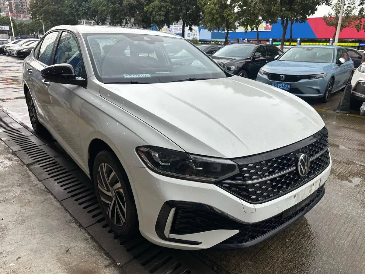 2024 Volkswagen Lavida 1.5T 160HP L4 7DCT,autocango,china used car exporter,china ev exporter,chinese used car exporter,chinese used ev exporter