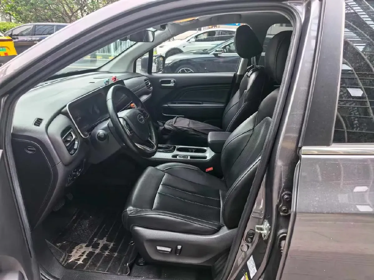 2021 GAC Trumpchi GS3 1.5T 169HP L4 6AT,autocango,china used car exporter,china ev exporter,chinese used car exporter,chinese used ev exporter