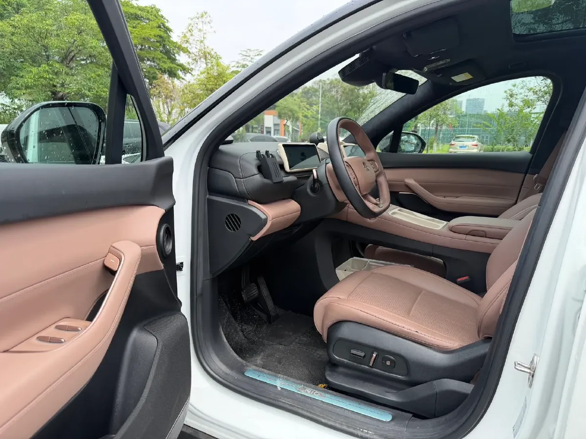 2023 NIO ES6 BEV 75KWH,autocango,china used car exporter,china ev exporter,chinese used car exporter,chinese used ev exporter