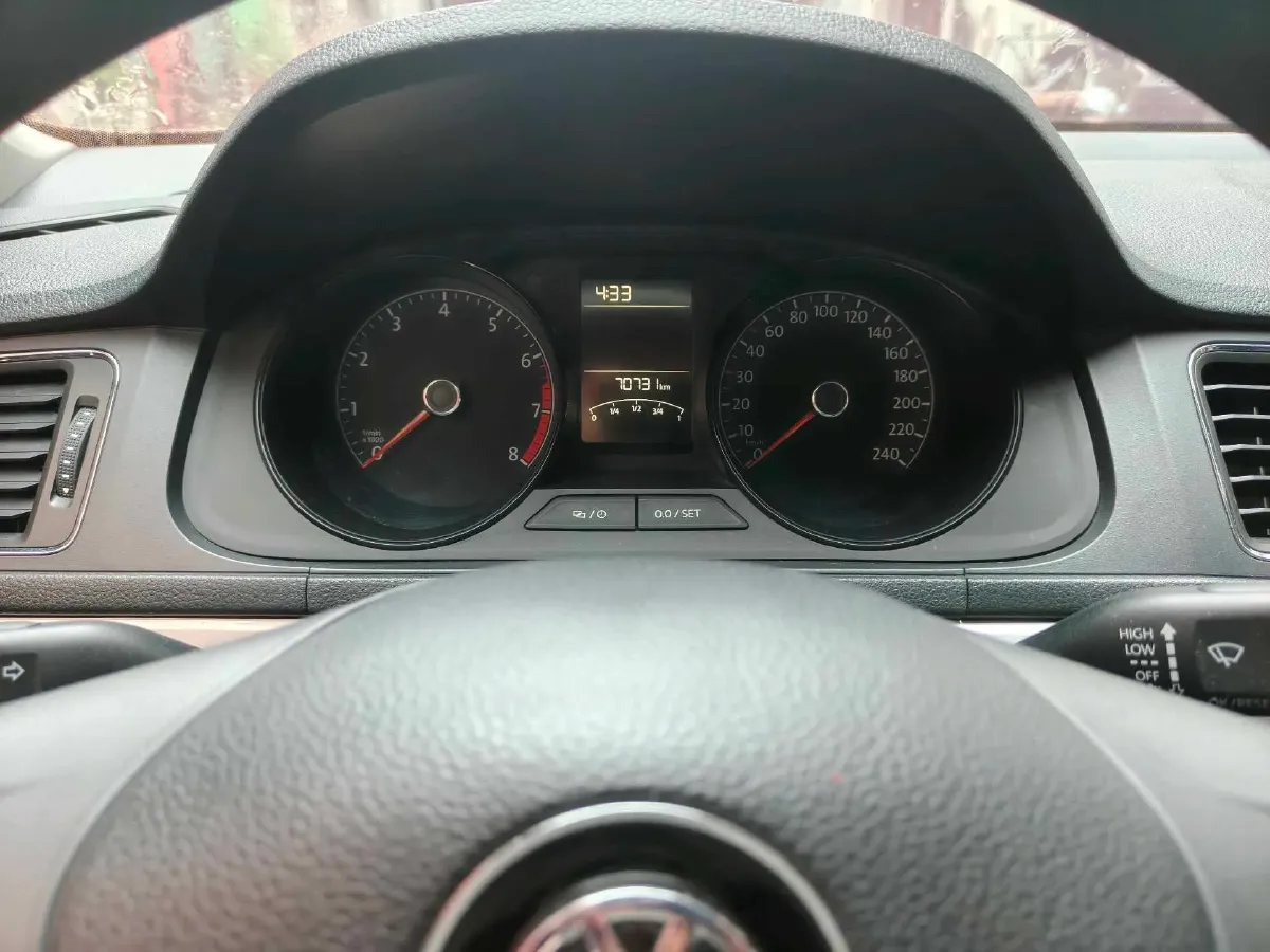 2018 Volkswagen Lavida 1.5L 112HP L4 6AT,autocango,china used car exporter,china ev exporter,chinese used car exporter,chinese used ev exporter