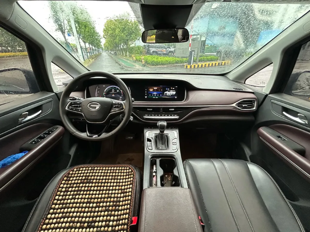 2021 GAC Trumpchi M6 1.5T 169HP L4 7DCT,autocango,china used car exporter,china ev exporter,chinese used car exporter,chinese used ev exporter