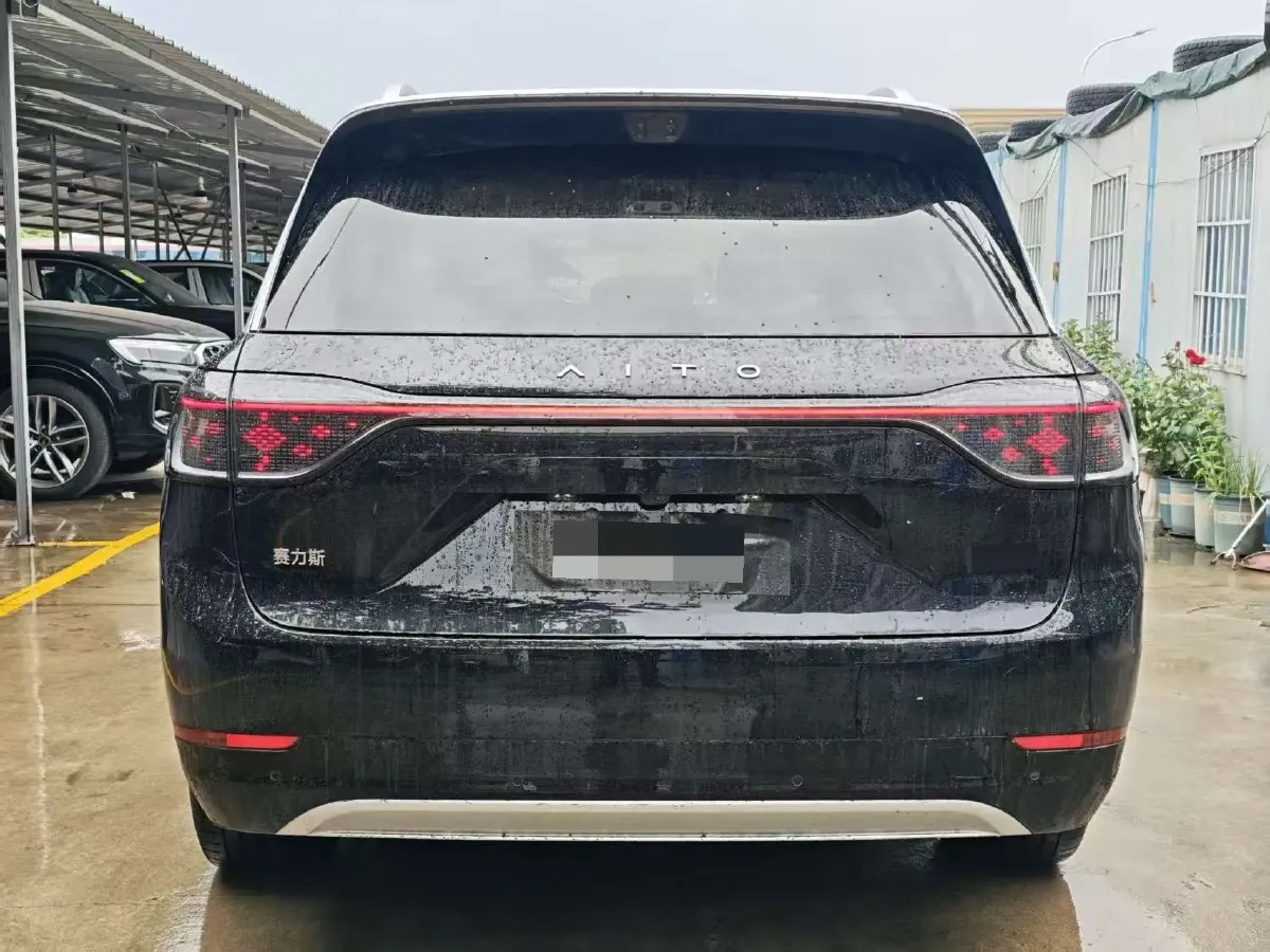2025 AITO AITO M9 REEV 160HP REEV 52KWH,autocango,china used car exporter,china ev exporter,chinese used car exporter,chinese used ev exporter