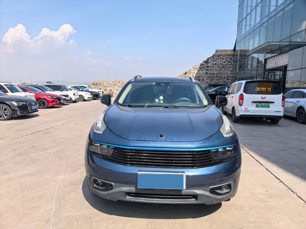2017 Foton Sauvana 2.0T 218HP L4 6AT,autocango,china used car exporter,china ev exporter,chinese used car exporter,chinese used ev exporter