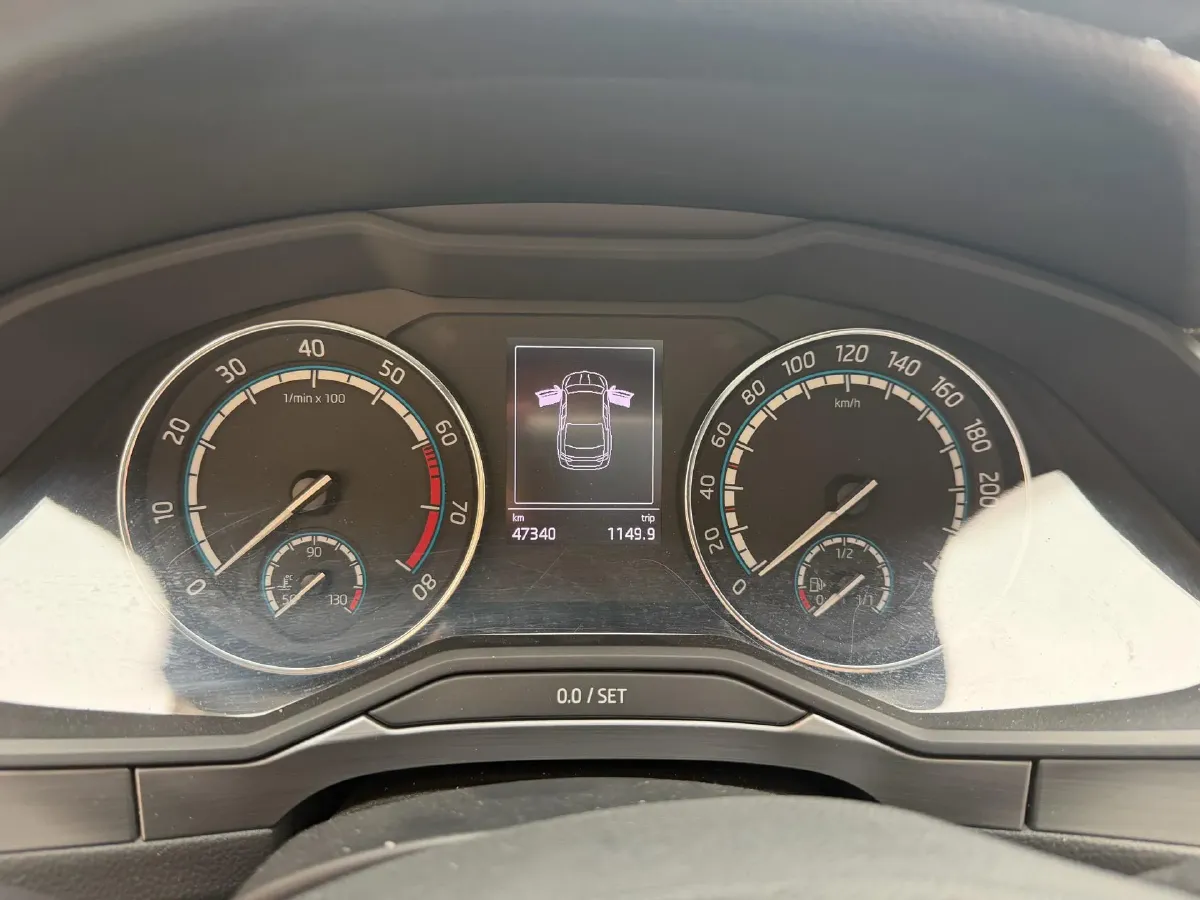 2021 Skoda Superb 1.4T 150HP L4 7DCT,autocango,china used car exporter,china ev exporter,chinese used car exporter,chinese used ev exporter