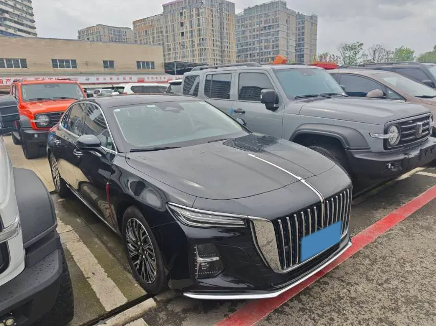 2023 HongQi H5 2.0T 224HP L4 8AT,autocango,china used car exporter,china ev exporter,chinese used car exporter,chinese used ev exporter