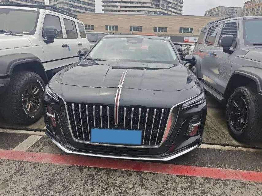 2023 HongQi H5 2.0T 224HP L4 8AT,autocango,china used car exporter,china ev exporter,chinese used car exporter,chinese used ev exporter