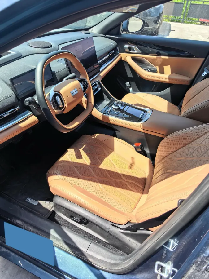 2025 Geely Galaxy A7 1.5L 112HP L4 1DHT PHEV,autocango,china used car exporter,china ev exporter,chinese used car exporter,chinese used ev exporter