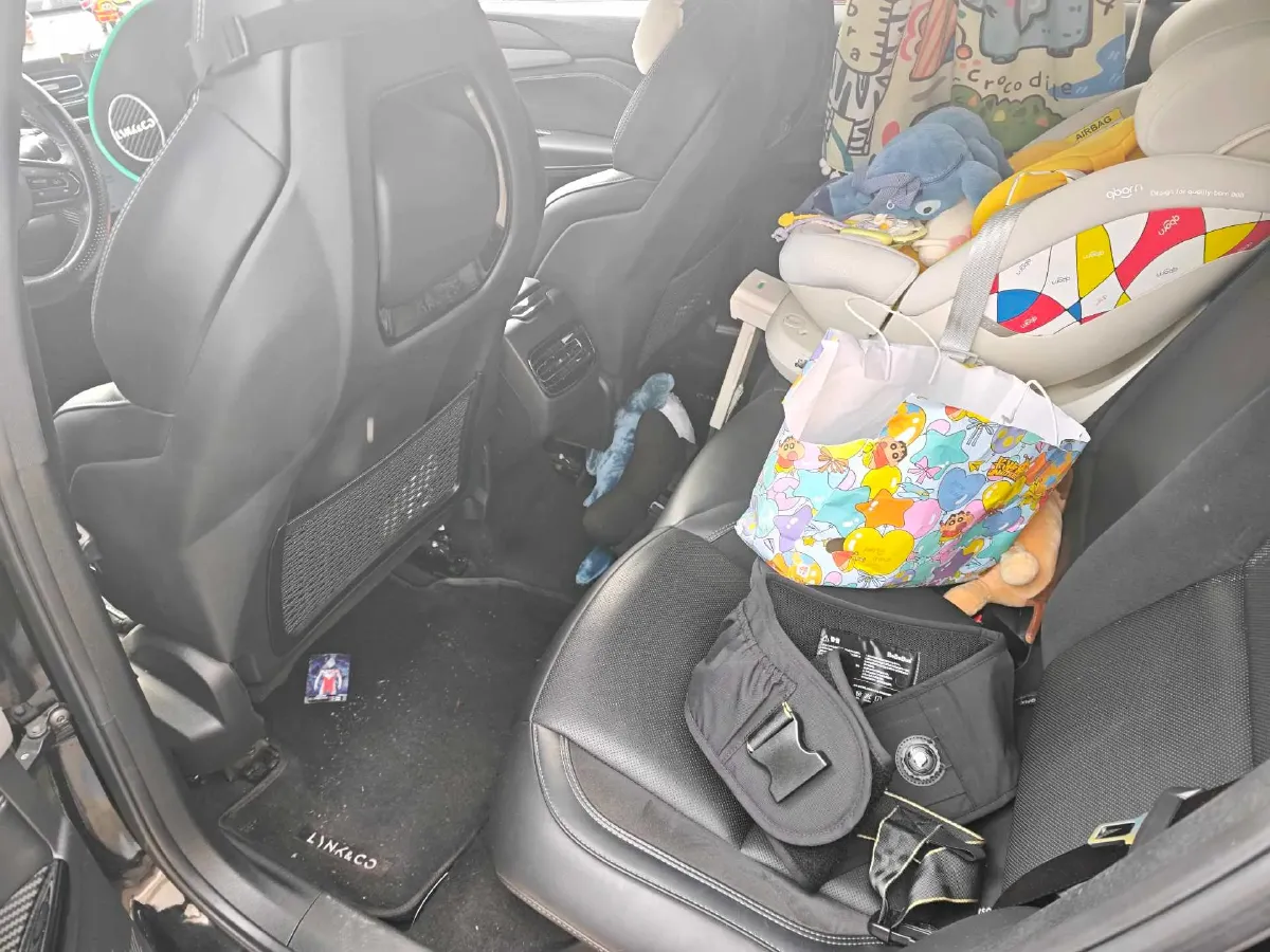 2022 LYNK&CO 03 1.5T 180HP L3 7DCT,autocango,china used car exporter,china ev exporter,chinese used car exporter,chinese used ev exporter