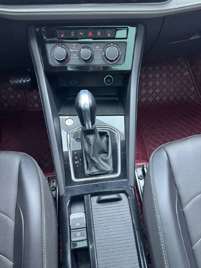 2023 Jetta VS7 1.4T 150HP L4 6AT,autocango,china used car exporter,china ev exporter,chinese used car exporter,chinese used ev exporter