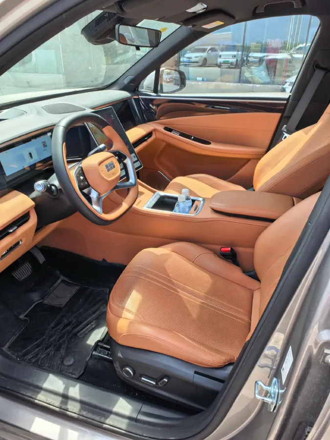 2025 Geely Galaxy L7 1.5L 112HP L4 1DHT PHEV 18.4KWH,autocango,china used car exporter,china ev exporter,chinese used car exporter,chinese used ev exporter