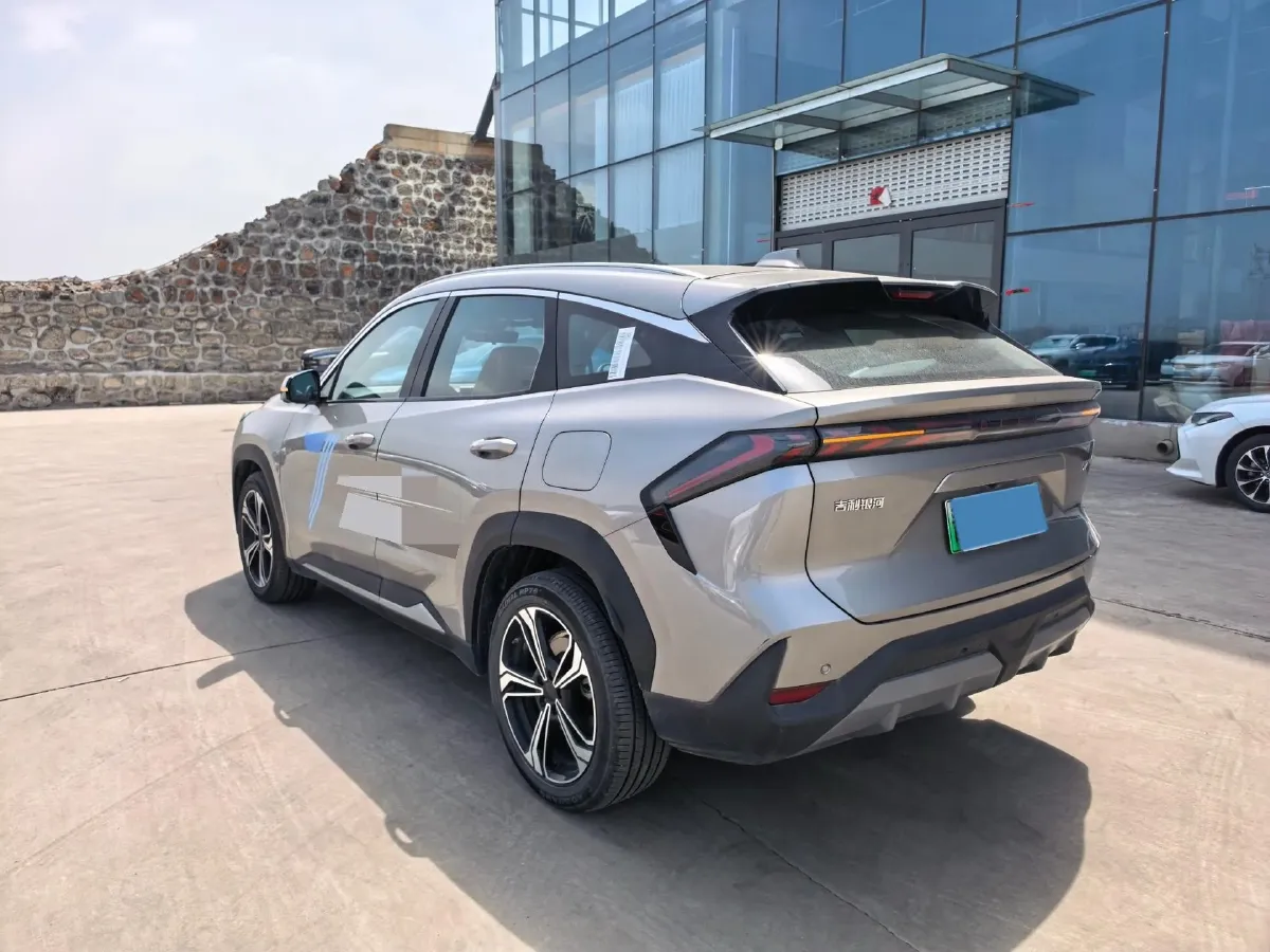 2025 Geely Galaxy L7 1.5L 112HP L4 1DHT PHEV 18.4KWH,autocango,china used car exporter,china ev exporter,chinese used car exporter,chinese used ev exporter