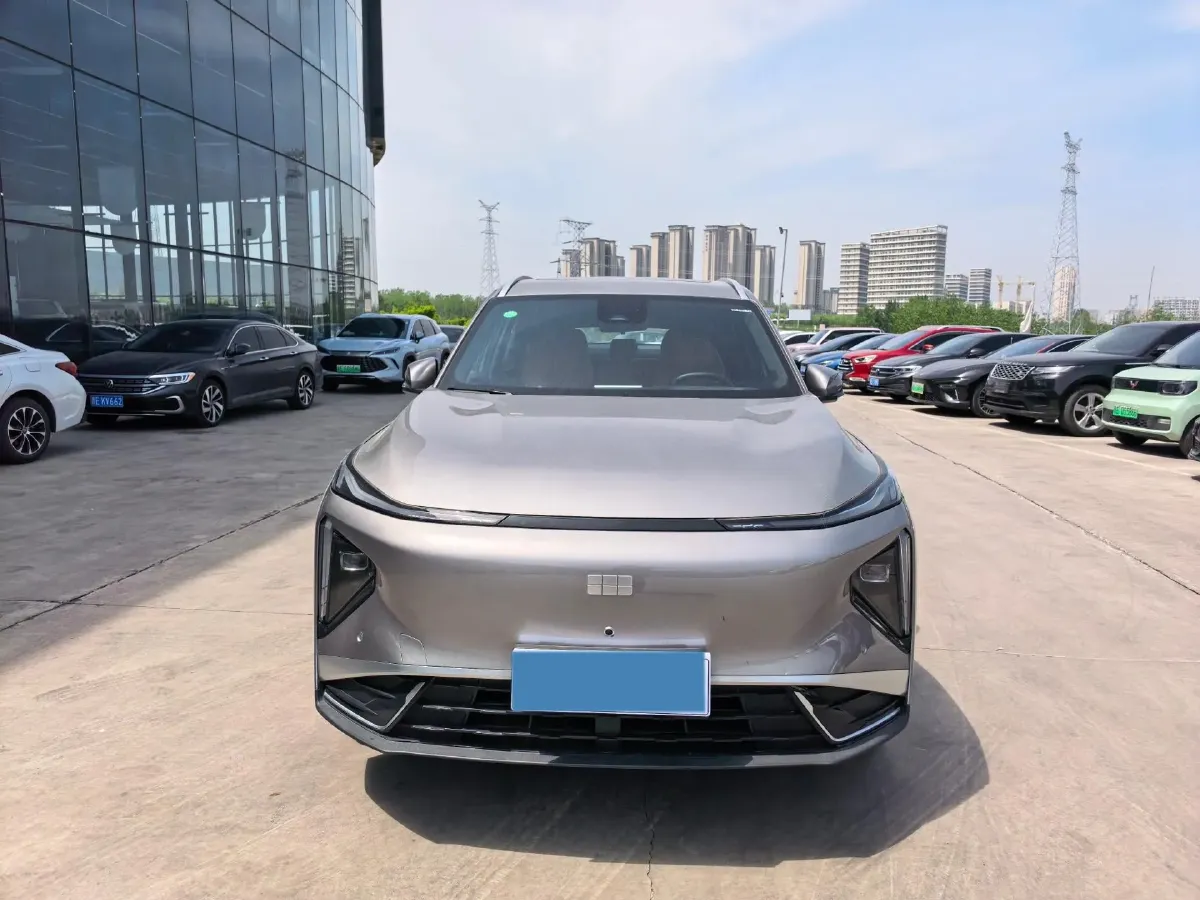 2025 Geely Galaxy L7 1.5L 112HP L4 1DHT PHEV 18.4KWH,autocango,china used car exporter,china ev exporter,chinese used car exporter,chinese used ev exporter