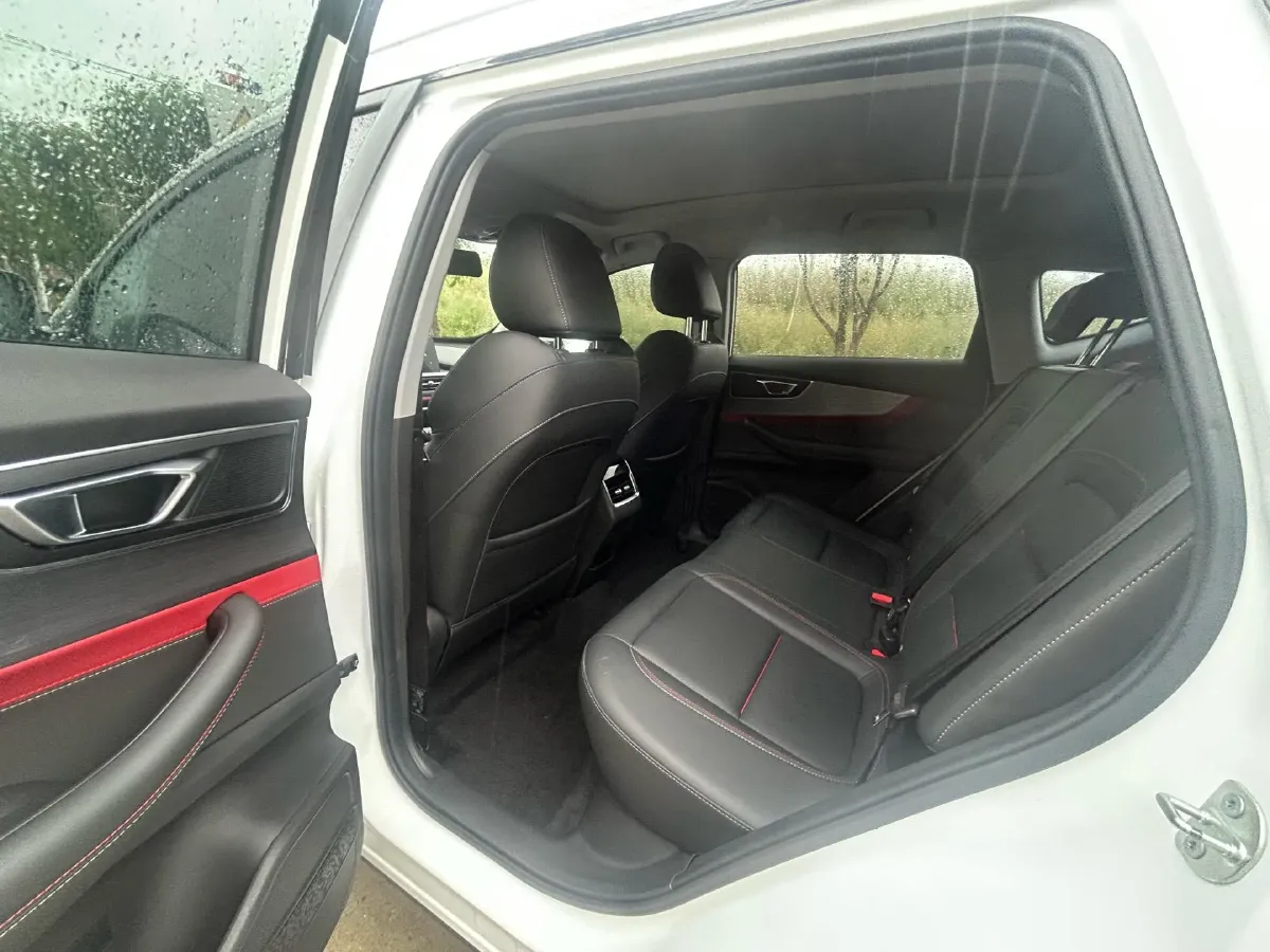 2020 Chery Tiggo 7 1.5T 156HP L4 CVT,autocango,china used car exporter,china ev exporter,chinese used car exporter,chinese used ev exporter