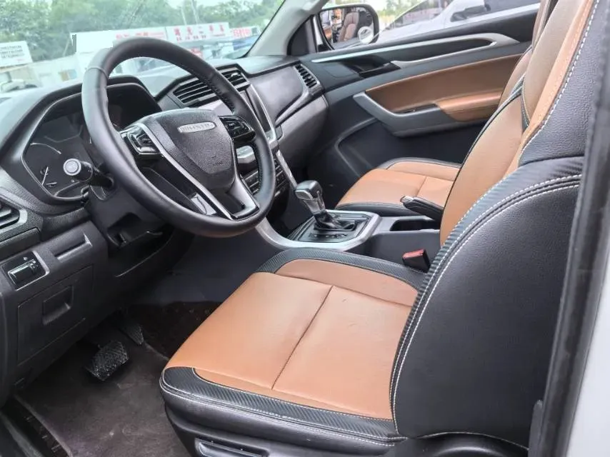 2020 MAXUS T70 2.0T 163HP L4 6AT,autocango,china used car exporter,china ev exporter,chinese used car exporter,chinese used ev exporter