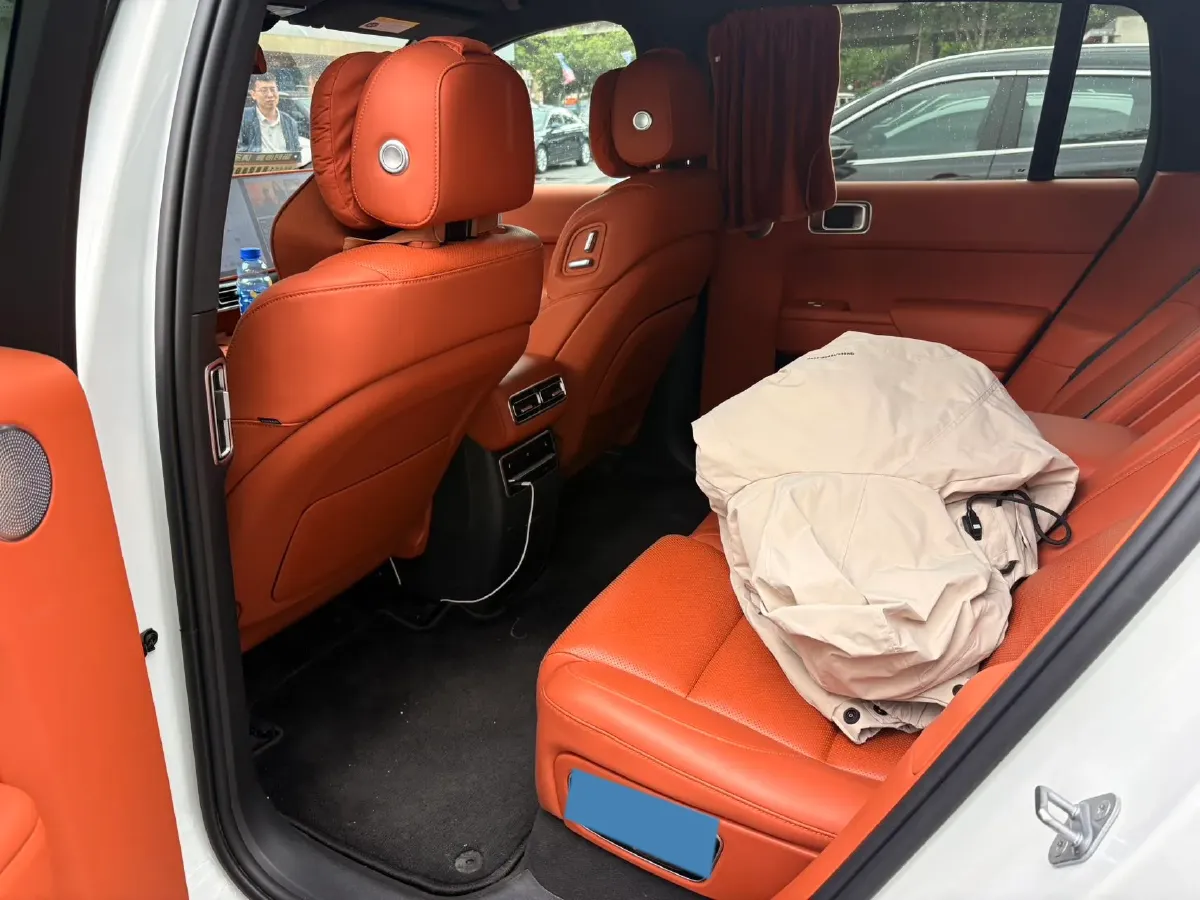 2023 Li L7 Range Extended 154HP REEV 40.9KWH,autocango,china used car exporter,china ev exporter,chinese used car exporter,chinese used ev exporter