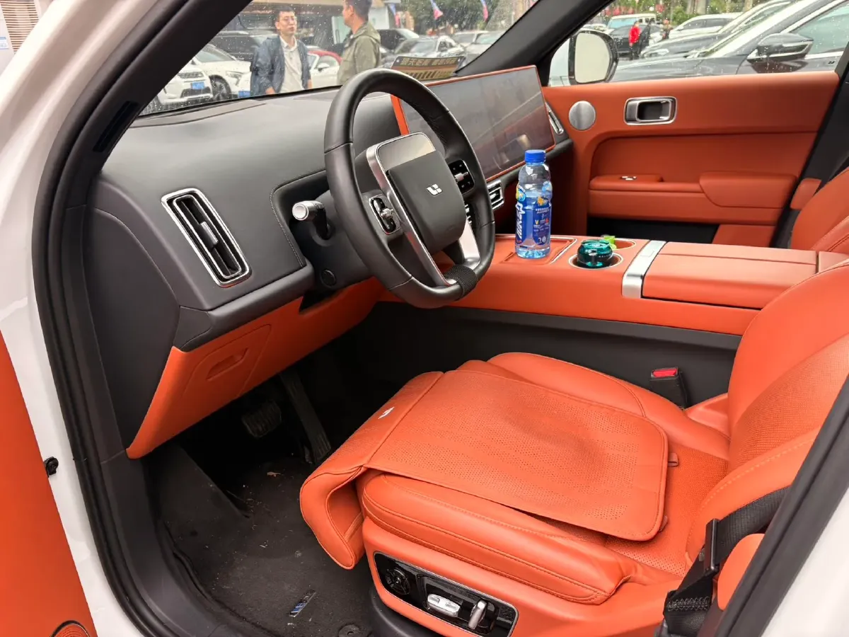 2023 Li L7 Range Extended 154HP REEV 40.9KWH,autocango,china used car exporter,china ev exporter,chinese used car exporter,chinese used ev exporter