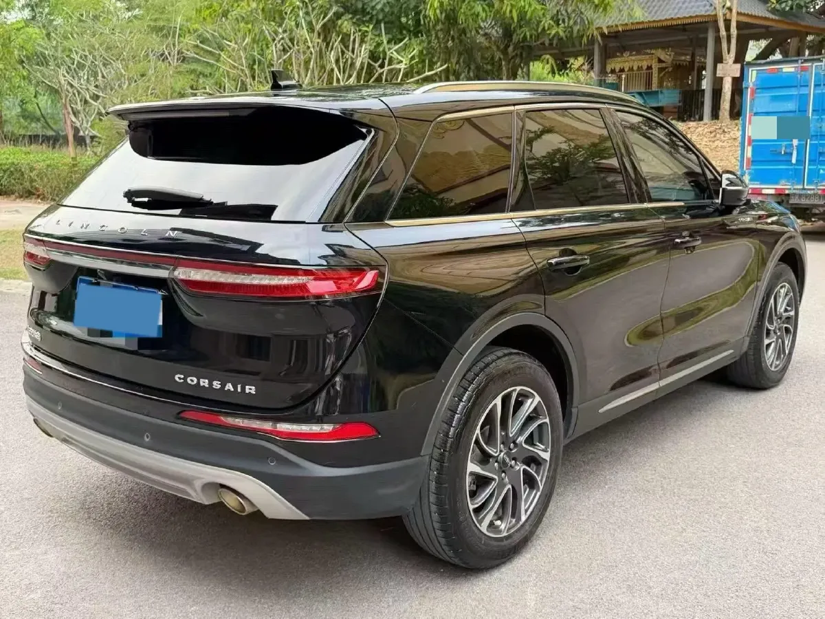 2022 Lincoln Corsair 2.0T 245HP L4 8AT,autocango,china used car exporter,china ev exporter,chinese used car exporter,chinese used ev exporter