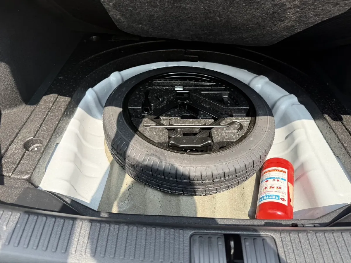 2021 MG 5 1.5L 120HP L4 CVT,autocango,china used car exporter,china ev exporter,chinese used car exporter,chinese used ev exporter