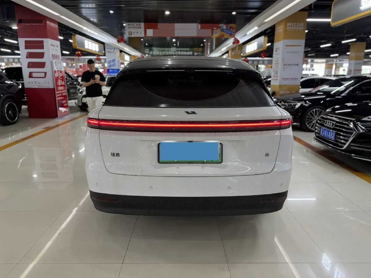 2025 Li i6 BEV,autocango,china used car exporter,china ev exporter,chinese used car exporter,chinese used ev exporter