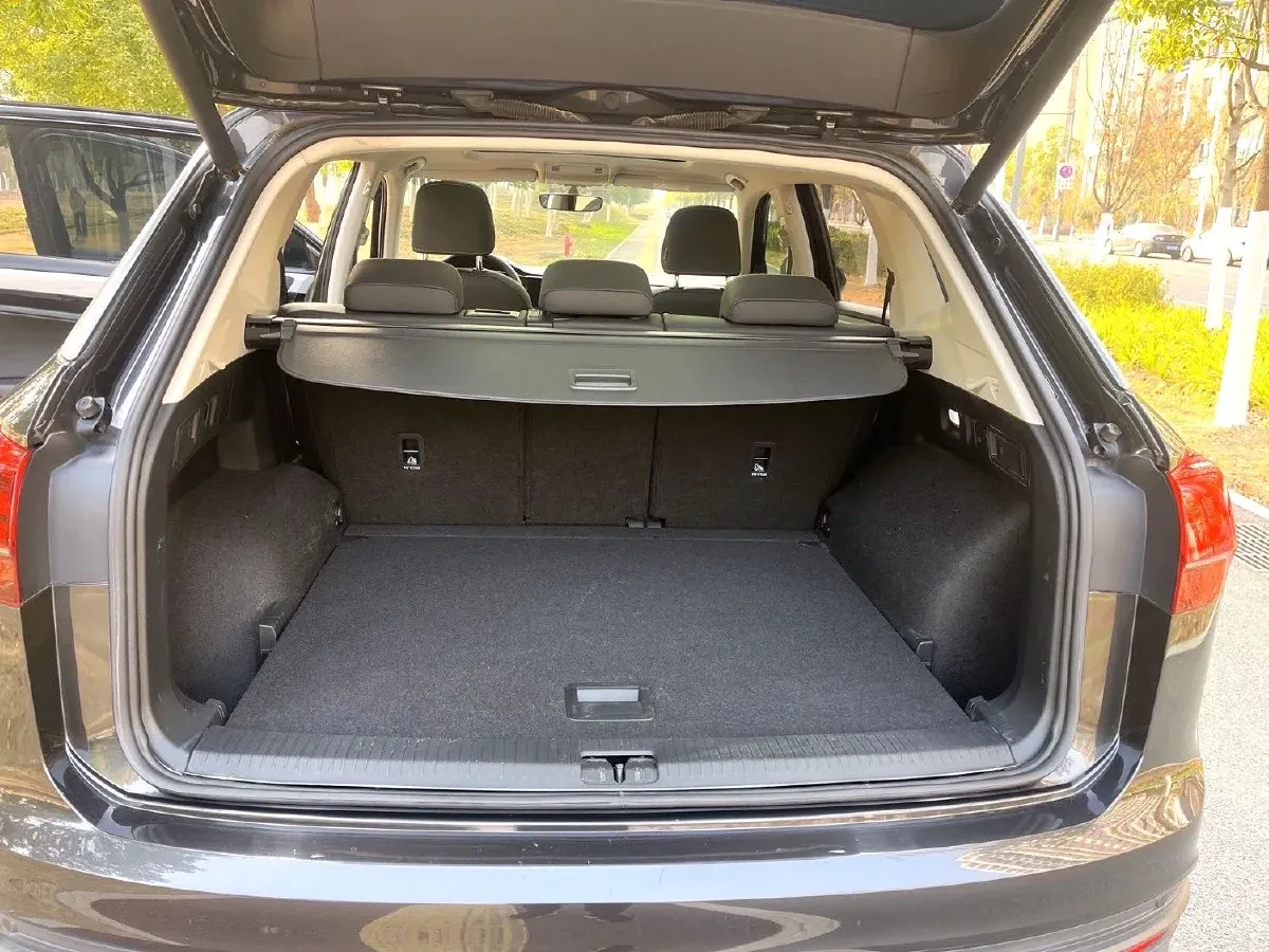 2022 Volkswagen Tayron 1.4T 150HP L4 7DCT,autocango,china used car exporter,china ev exporter,chinese used car exporter,chinese used ev exporter