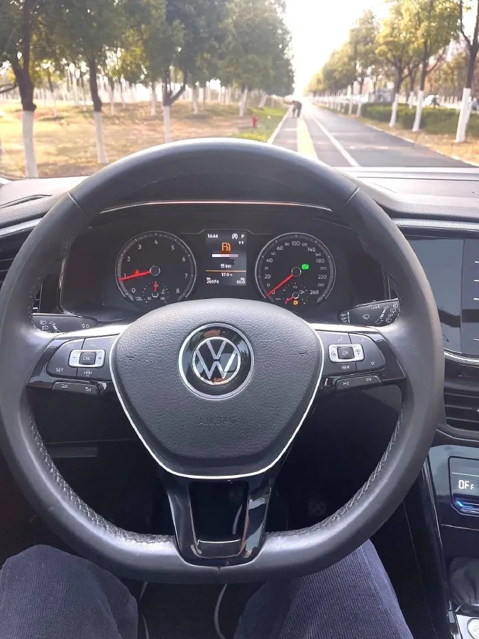 2022 Volkswagen Tayron 1.4T 150HP L4 7DCT,autocango,china used car exporter,china ev exporter,chinese used car exporter,chinese used ev exporter