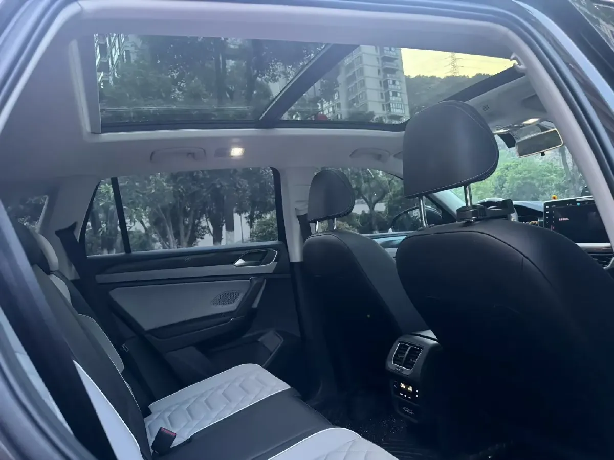 2025 Volkswagen Tayron 1.5T 160HP L4 7DCT,autocango,china used car exporter,china ev exporter,chinese used car exporter,chinese used ev exporter