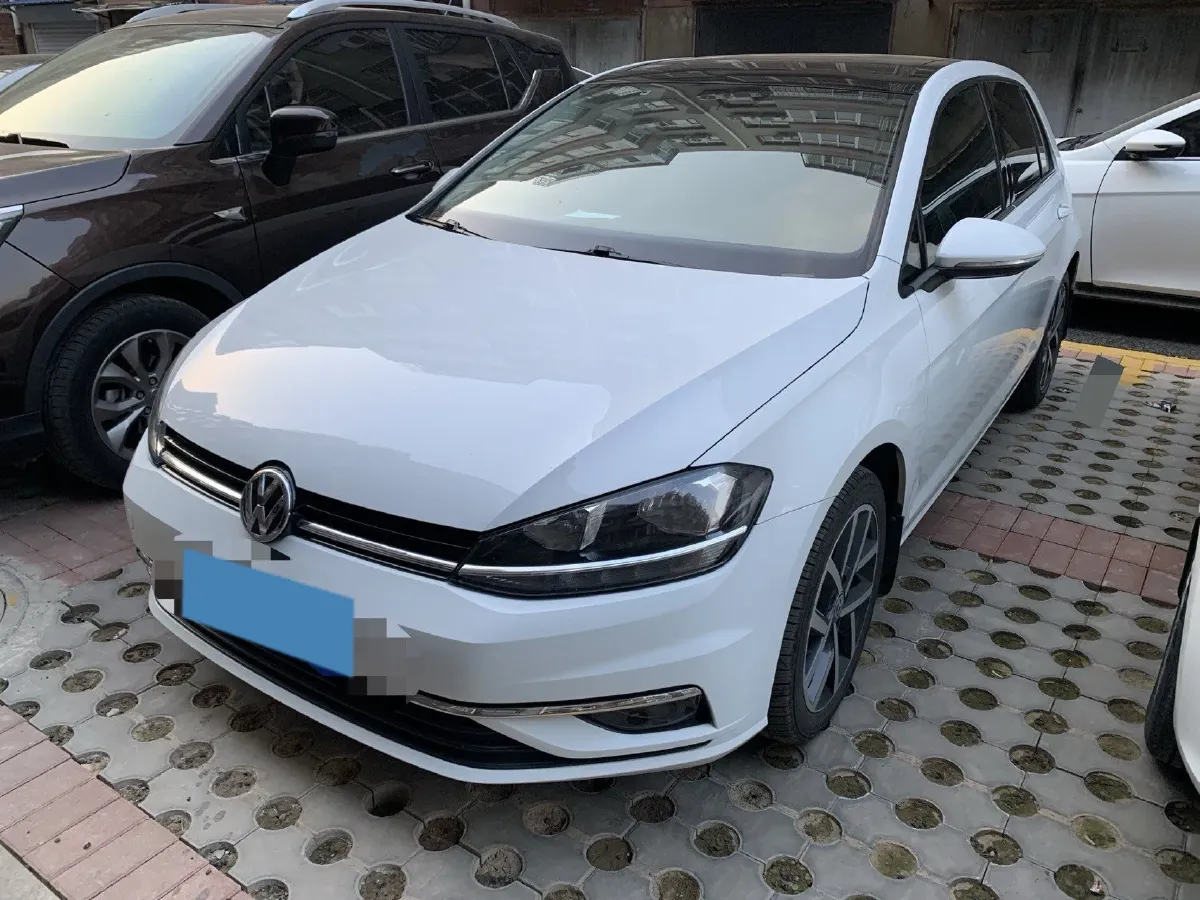 2018 Volkswagen Golf 1.4T 131HP L4 7DCT,autocango,china used car exporter,china ev exporter,chinese used car exporter,chinese used ev exporter