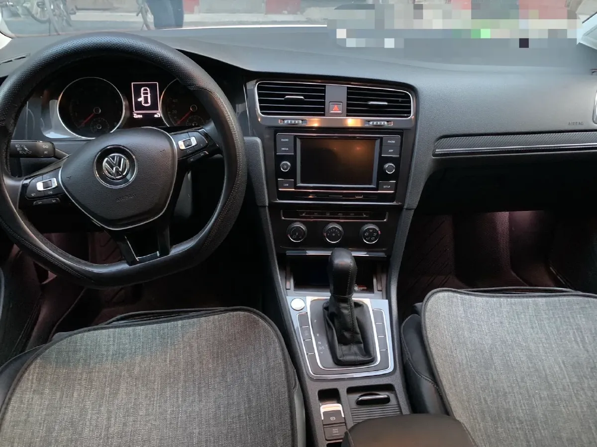 2018 Volkswagen Golf 1.4T 131HP L4 7DCT,autocango,china used car exporter,china ev exporter,chinese used car exporter,chinese used ev exporter