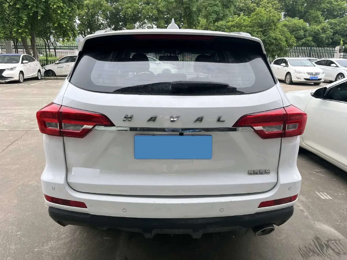 2019 Haval M6 1.5T 150HP L4 7DCT,autocango,china used car exporter,china ev exporter,chinese used car exporter,chinese used ev exporter