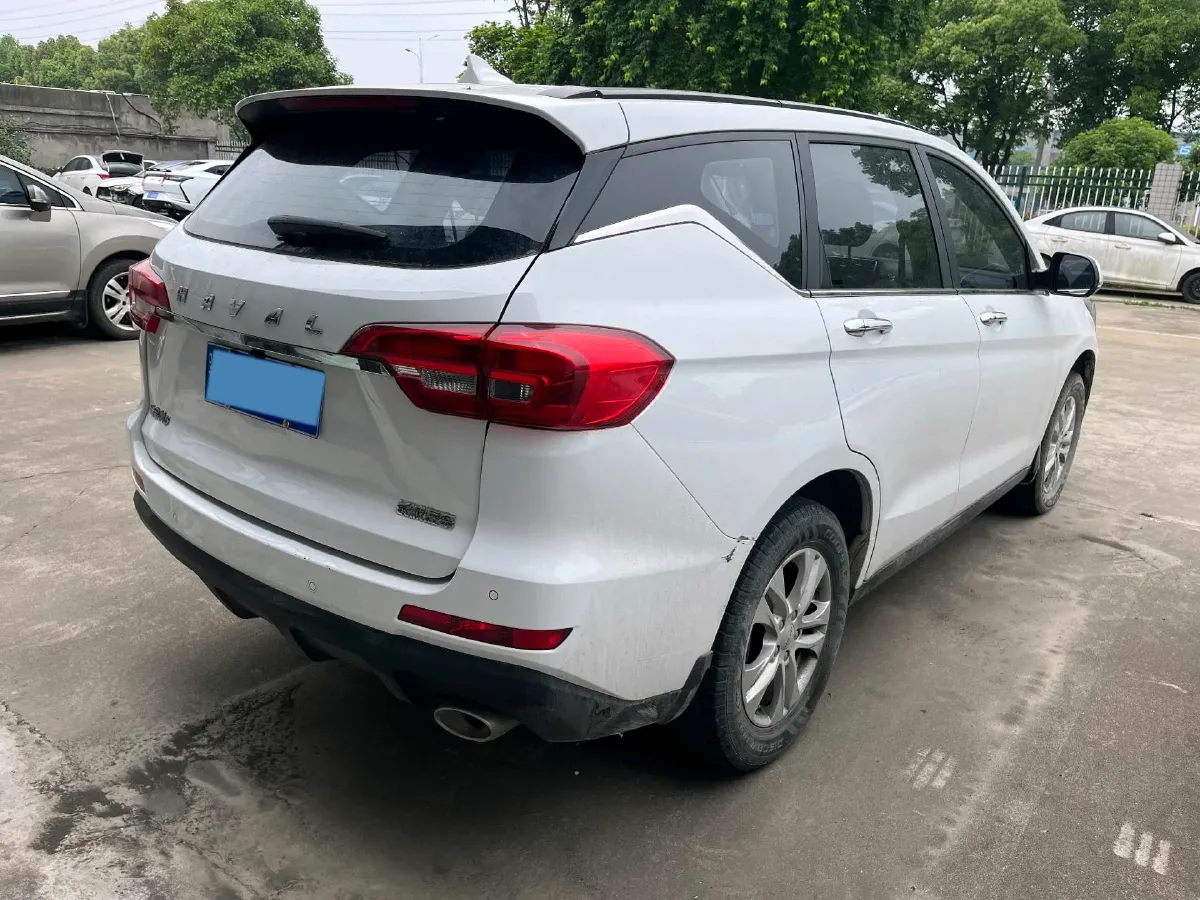 2019 Haval M6 1.5T 150HP L4 7DCT,autocango,china used car exporter,china ev exporter,chinese used car exporter,chinese used ev exporter