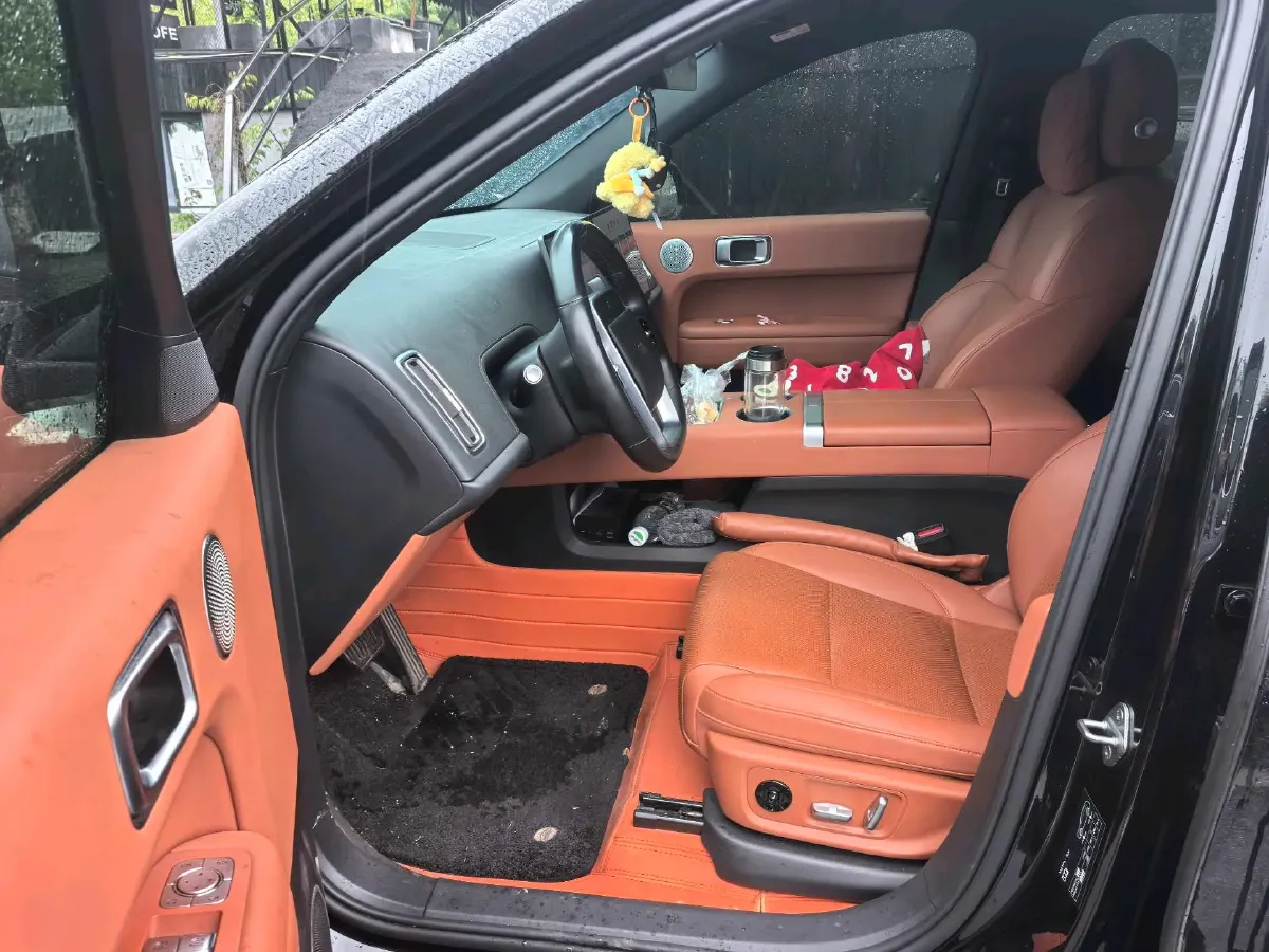 2024 Li L6 Range Extended 154HP L4 REEV 36.8KWH,autocango,china used car exporter,china ev exporter,chinese used car exporter,chinese used ev exporter