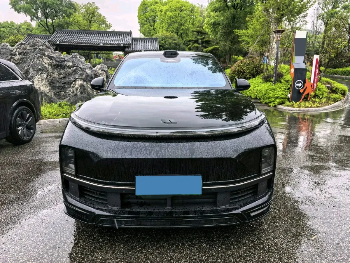 2024 Li L9 Range Extended 154HP REEV 52.3KWH,autocango,china used car exporter,china ev exporter,chinese used car exporter,chinese used ev exporter