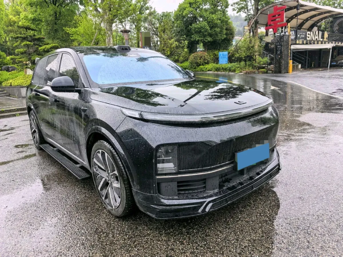 2024 Li L9 Range Extended 154HP REEV 52.3KWH,autocango,china used car exporter,china ev exporter,chinese used car exporter,chinese used ev exporter