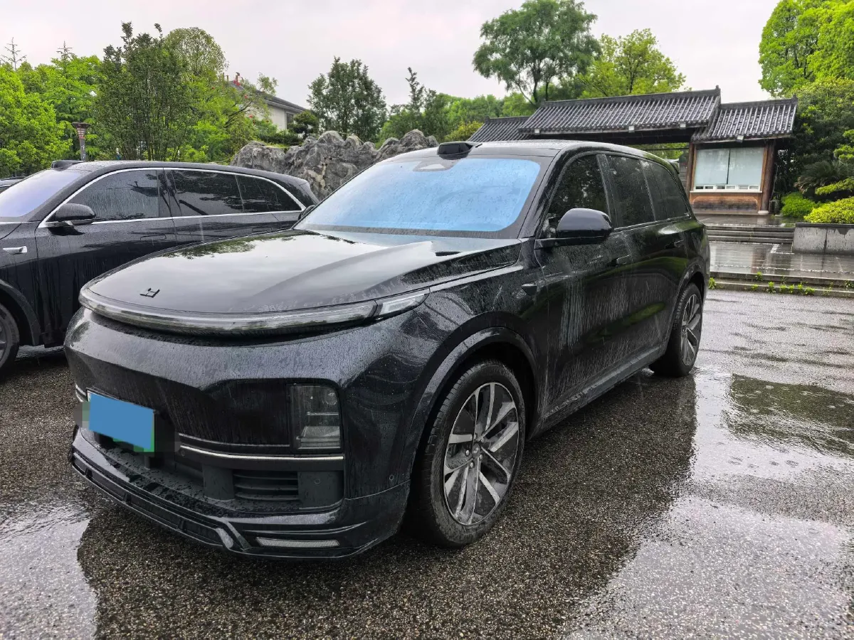2024 Li L9 Range Extended 154HP REEV 52.3KWH,autocango,china used car exporter,china ev exporter,chinese used car exporter,chinese used ev exporter
