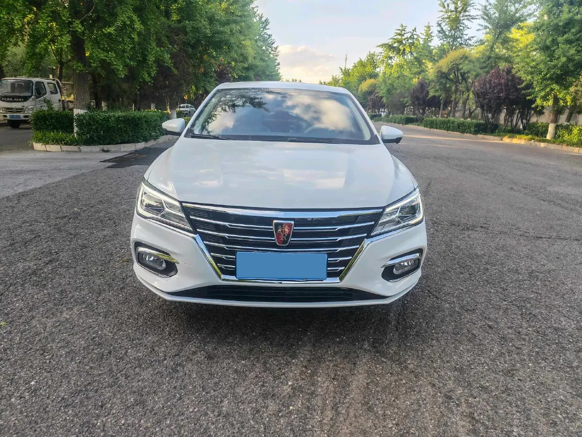 2019 Roewe i5 1.5L 120HP L4 CVT,autocango,china used car exporter,china ev exporter,chinese used car exporter,chinese used ev exporter