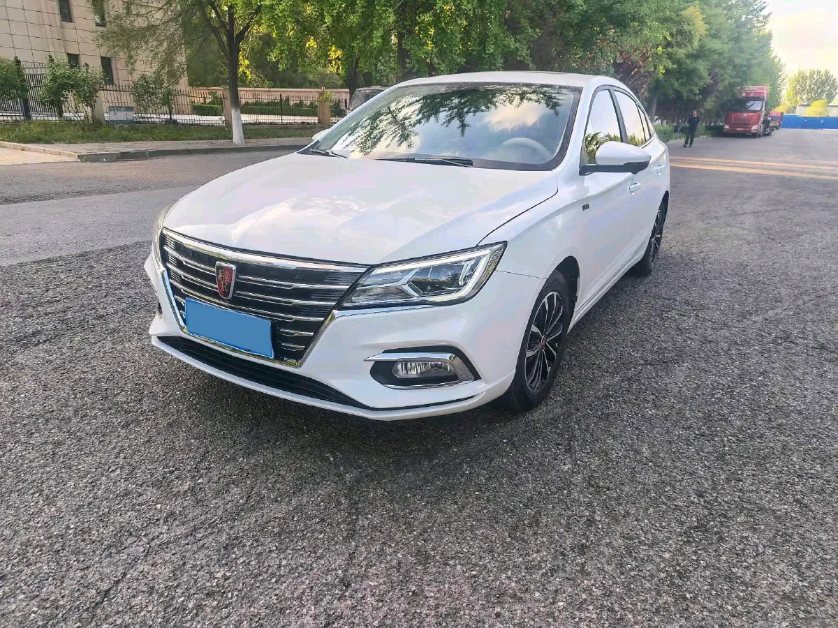 2019 Roewe i5 1.5L 120HP L4 CVT,autocango,china used car exporter,china ev exporter,chinese used car exporter,chinese used ev exporter